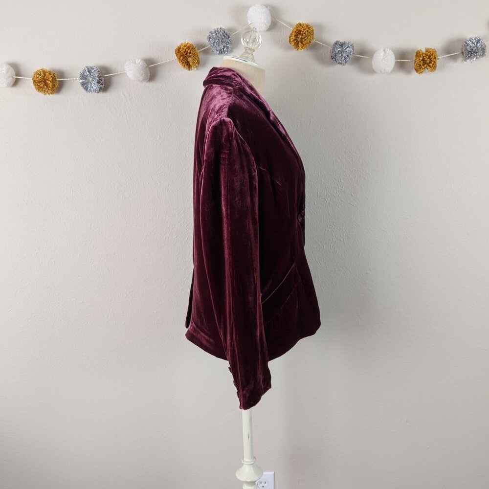 Sundance Raspberry Velvet Blazer - Size 8P - Picture 6 of 16
